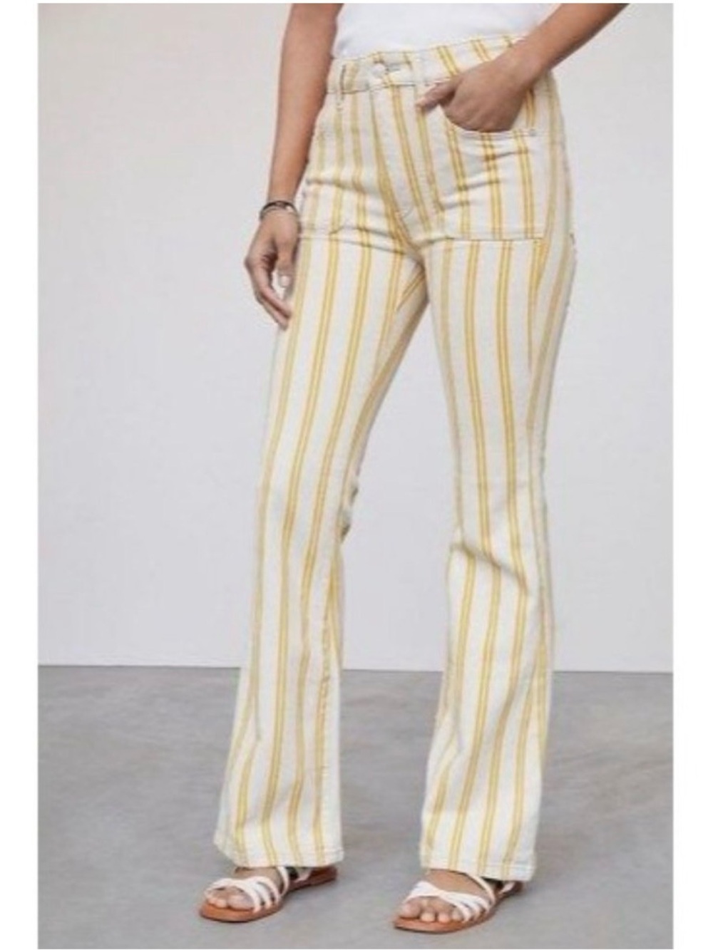 Anthropologie Pilcro The Icon Flare Jeans 26 Yellow Striped Retro Summer Vacay
